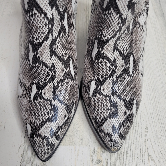 Tony Bianco Snake Print Booties - Picture 4 of 8